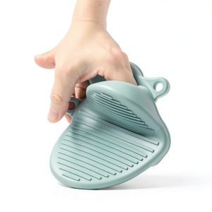 Silicone Pinch Grips Finger Protectors Green Heat-Resistant Oven Mitts-0